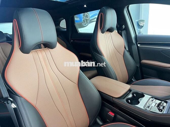 BYD Sealion 6 - Hybrid thế hệ mới 2025