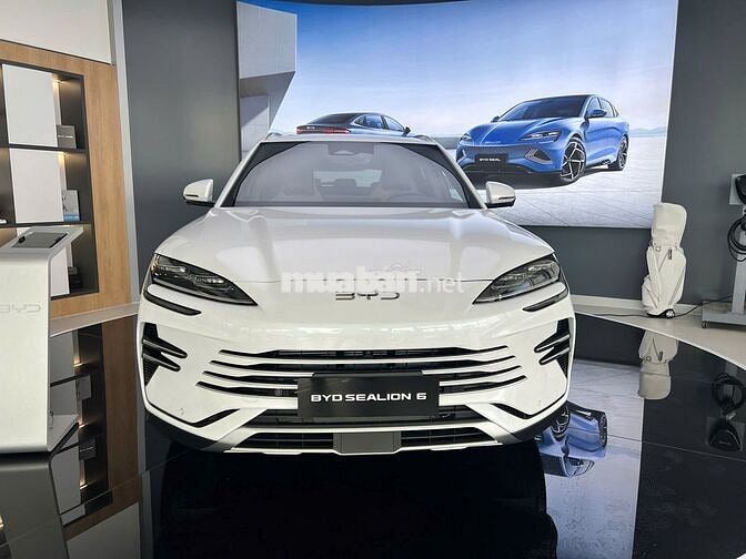 BYD Sealion 6 - Hybrid thế hệ mới 2025