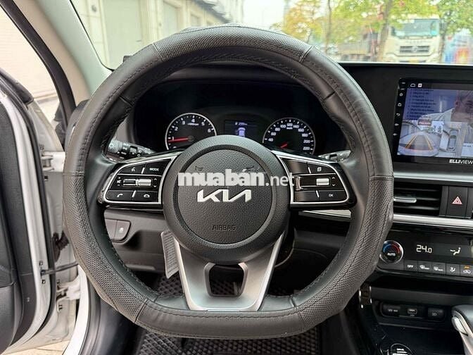 Kia Sonet 2022 Luxury 1.5 AT - 52685 km