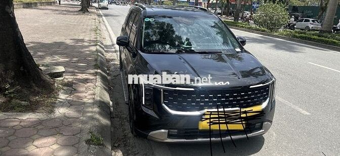 Kia Carnival 2025 Signature 2.2D - 3347 km