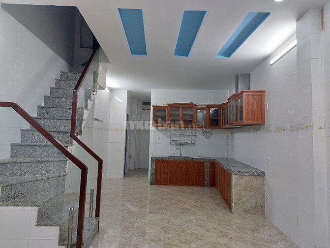 Cho Thuê Nhà Giáp Quận 1, Vinhomes, Saigon Pear, gần chợ,  trường học 