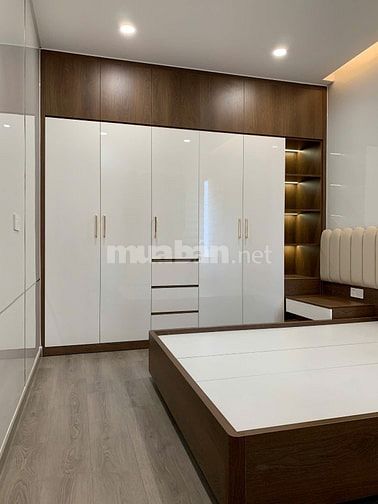 Cho thuê Diamond Plus 117m2, 3PN full nội thất, có ô xe hơi Q. Tân Phú