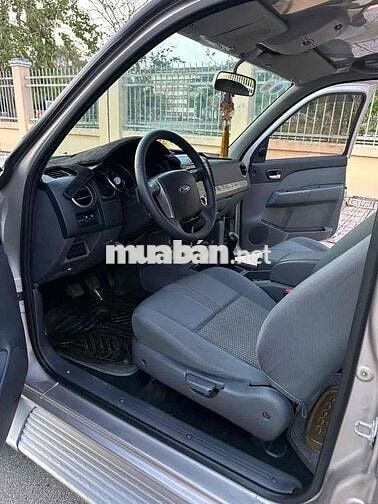 Ford Everest 2014 2.5L 4x2 MT - 112000 km