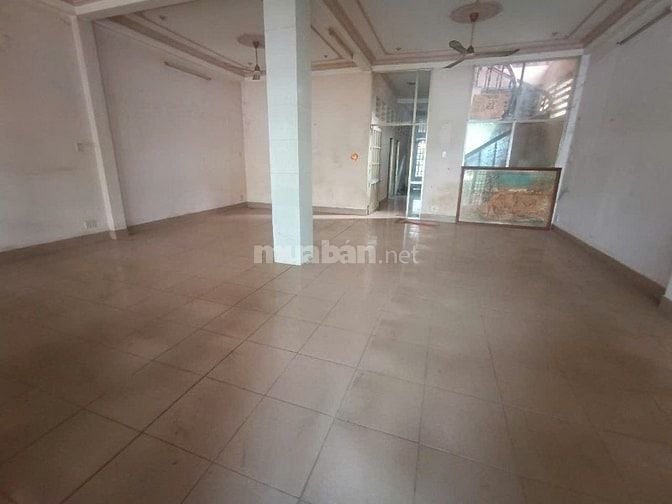 Cho thuê nhà nguyên căn làm mặt bằng 195 Hoàng Lê Kha, P3, Tp Tây Ninh