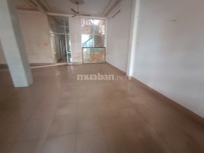 Cho thuê nhà nguyên căn làm mặt bằng 195 Hoàng Lê Kha, P3, Tp Tây Ninh