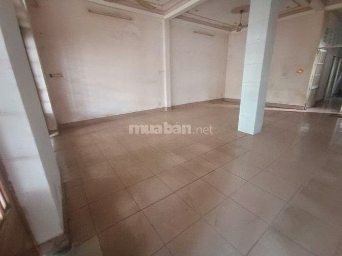 Cho thuê nhà nguyên căn làm mặt bằng 195 Hoàng Lê Kha, P3, Tp Tây Ninh