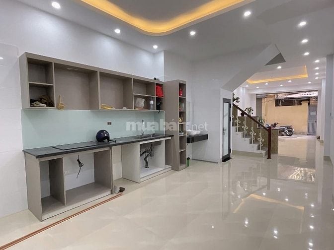60m2 sổ to Trần Duy Hưng, nhà đẹp, ngõ thông, hũ vàng Cầu Giấy
