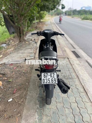 cửa hàng cần bán xe Sirius
