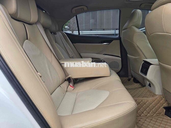 Toyota Camry 2019 2.5Q - 48000 km