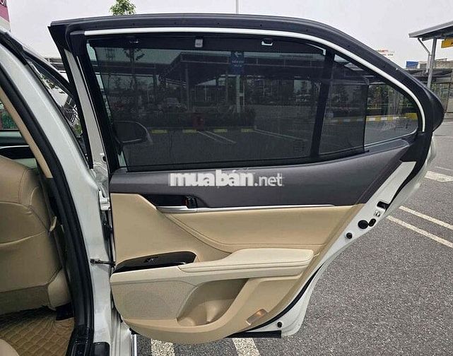 Toyota Camry 2019 2.5Q - 48000 km