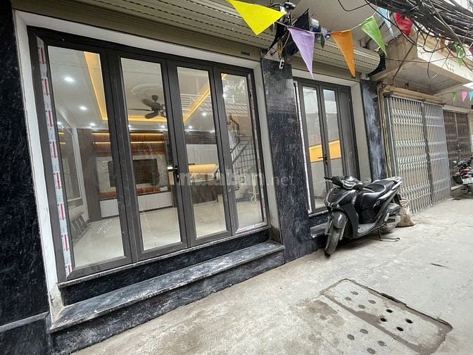 BÁN NHÀ THỤY KHUÊ – 36M², 4 TẦNG, MẶT TIỀN 6M
Bạn đang tìm kiếm một