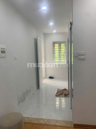 Bán căn hộ tập thể Láng Hạ, tầng 3, 80m2, 3 ngủ 