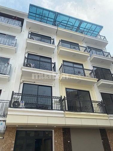 Chính chủ bán nhà mới xây ngõ 169 Hoàng Mai, diện tích 35m2, 5 tầng