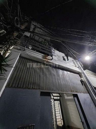 BÁN NHÀ HẺM 641QUANG TRUNG P11 GÒ VẤP GIÁ 5,5 TỶ