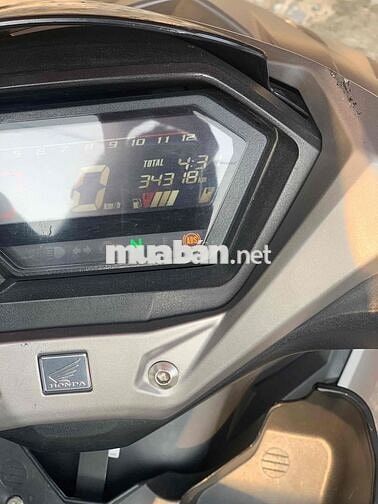 Cần bán xe winner x v3