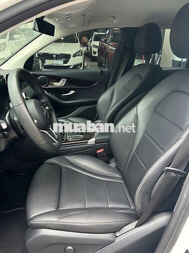Mercedes Benz GLC 2021 200 - 70000 km 1 chủ từ đầu