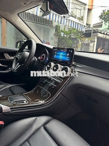 Mercedes Benz GLC 2021 200 - 70000 km 1 chủ từ đầu