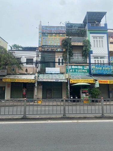 BÁN NHÀ MẶT TIỀN KINH DOANH NGAY CHỢ PHÚ LÂM DT 96M2 VUÔNG A4 CHỈ 13 T
