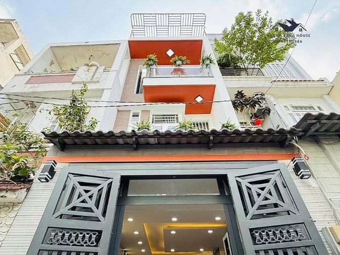 BÁN NHÀ MẶT TIỀN TRẦN HƯNG ĐẠO - QUẬN 1  40m2 chỉ với 3 tỷ 850