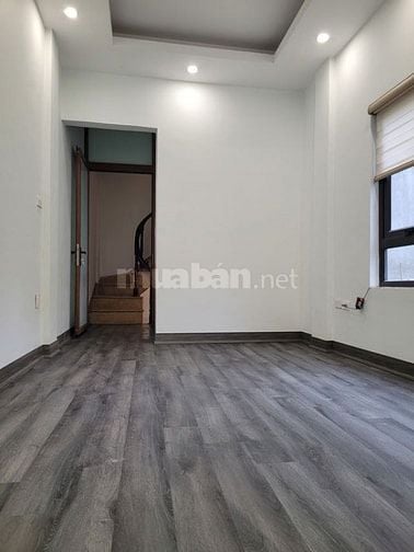 Bán nhà Định Công Thượng - Hoàng Mai, DT 29M x 4 tầng, ngõ nông