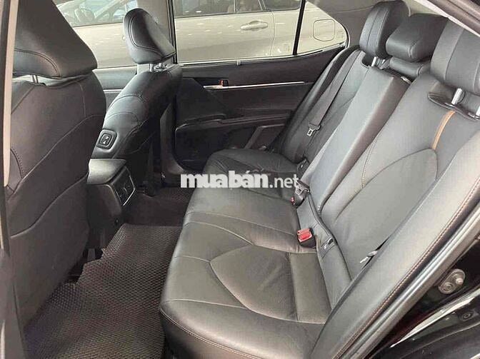 Toyota Camry 2024 2.0Q