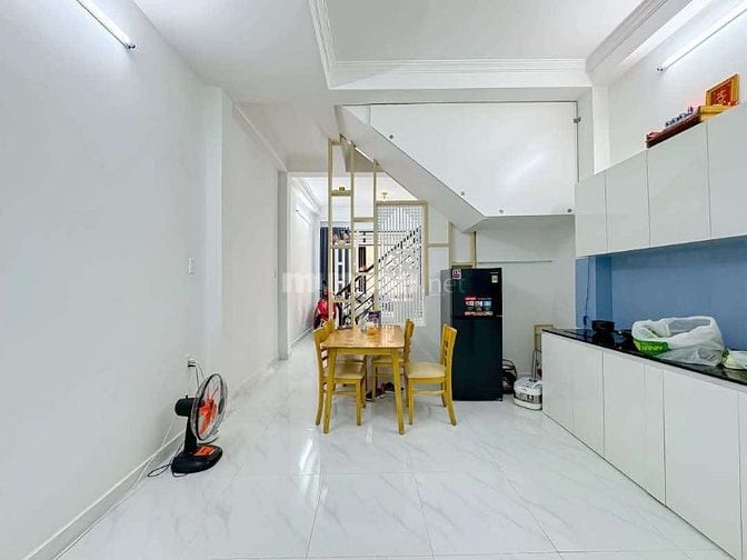 bán nhà DT44m2(4x11m)-2T-3PN-Đ8m ôtô-hòn xện-Vĩnh hoà-Nha Trang- 2ty7