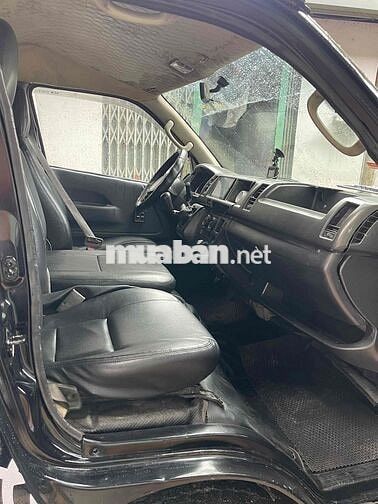 Toyota Hiace 2005 - 123 km