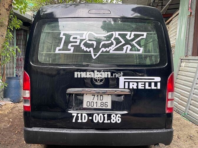 Toyota Hiace 2005 - 123 km