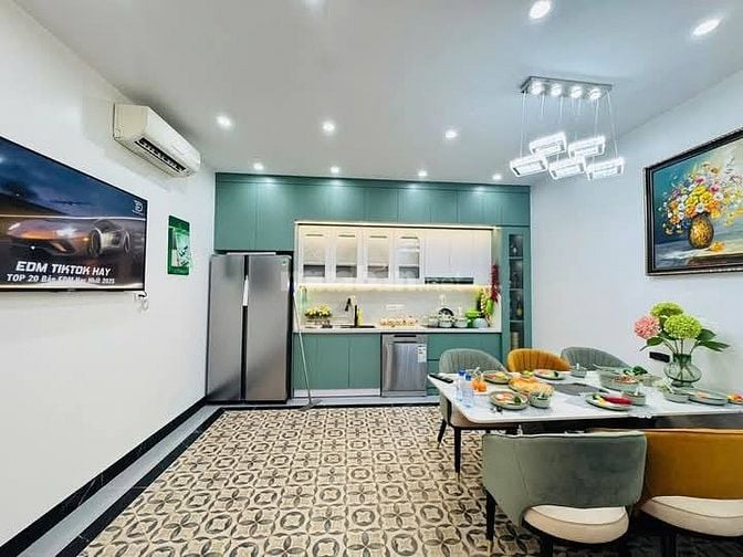 Nhà Đẹp Ở Luôn Minh Khai, Hoàng Mai 45m, 4 tầng, mt 4m, giá 7.9 tỷ.
