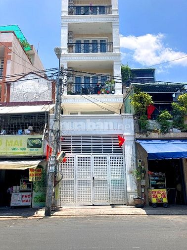 BÁN NHÀ 2 MẶT TIỀN TRƯỚC VÀ SAU  : 135 BÙI HỮU NGHĨA - P. 1 - Q. BÌNH