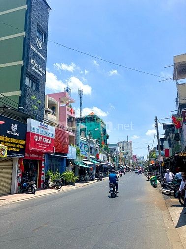 BÁN NHÀ 2 MẶT TIỀN TRƯỚC VÀ SAU  : 135 BÙI HỮU NGHĨA - P. 1 - Q. BÌNH