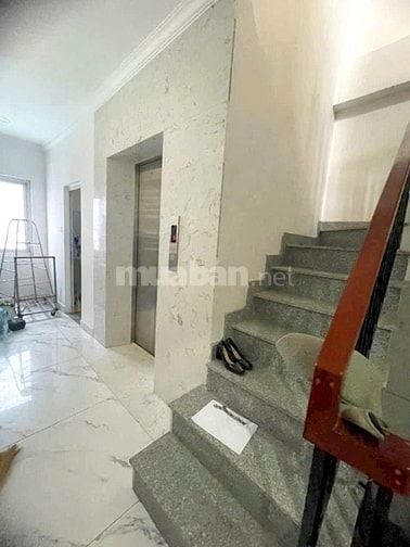 BÁN NHÀ 2 MẶT TIỀN TRƯỚC VÀ SAU  : 135 BÙI HỮU NGHĨA - P. 1 - Q. BÌNH