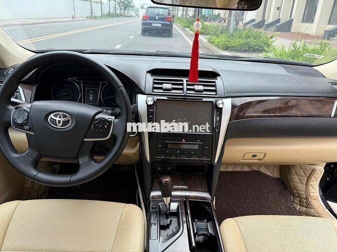 Toyota Camry 2015 2.5G