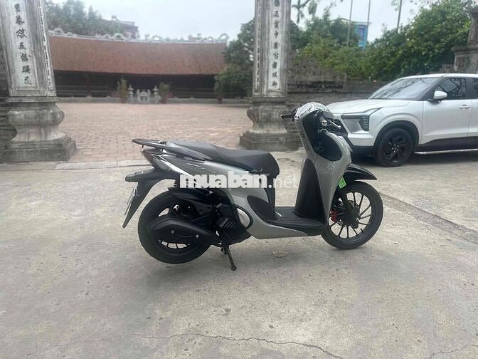 Sh mode 2022 xám bê tông  Máy zin sơn zin 2 khiển