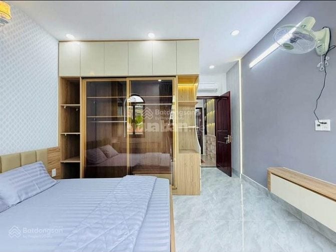 BÁN NHÀ PHONG CÁCH HIỆN ĐẠI Đ. BÀ HOM, GẦN TTYT Q6. DT: 54,61M2, SHR