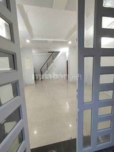 Ở được này, cách 30m mặt tiền Xô Viết Nghệ Tĩnh, 1trệt 1lầu 4x13 sổ đỏ