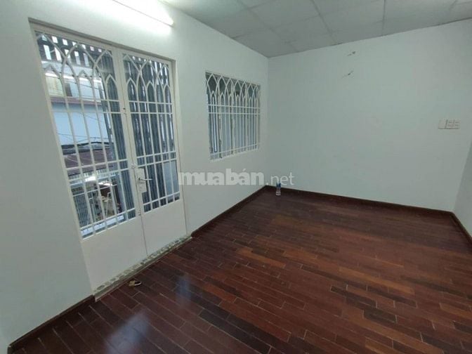 Ở được này, cách 30m mặt tiền Xô Viết Nghệ Tĩnh, 1trệt 1lầu 4x13 sổ đỏ