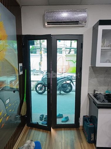 Nhà cần bán ở khu tập thể 8/3 tầng 1 