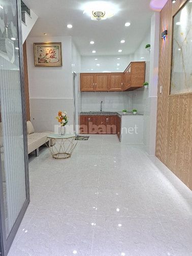 Chính Chủ Bán Nhà Dt: 56m2 Đúc 1 Lầu 4PN 4WC