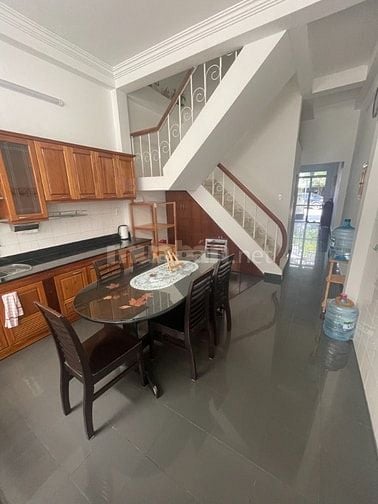 Chủ kẹt vốn cần bán, hẻm 5m Minh Phụng, P10, Q11, 1trệt 2lầu sổ riêng 