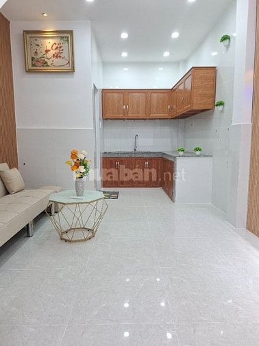 Chính Chủ Bán Nhà Dt: 56m2 Đúc 1 Lầu 4PN 4WC