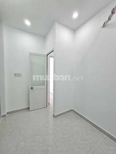 Chính Chủ Bán Nhà Dt: 56m2 Đúc 1 Lầu 4PN 4WC