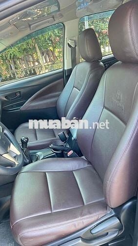 Toyota Innova 2018 2.0E - 95000 km