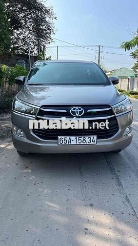Toyota Innova 2018 2.0E - 95000 km