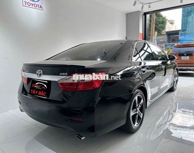 CAMRY 2013 BẢN 2.5Q LÊN NHIỀU ĐỒ CHƠI, GIÁ TỐT