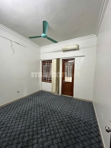 Cho thuê nhà 5 tầng ngõ 203 Hoàng Quốc Việt, Nghĩa Đô, Cầu Giấy