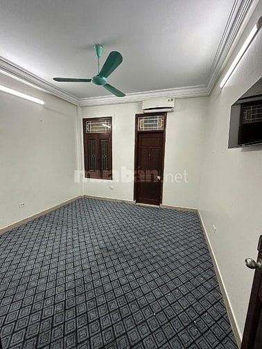 Cho thuê nhà 5 tầng ngõ 203 Hoàng Quốc Việt, Nghĩa Đô, Cầu Giấy