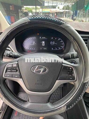Hyundai Accent 2023 1.4 AT - 10000 km