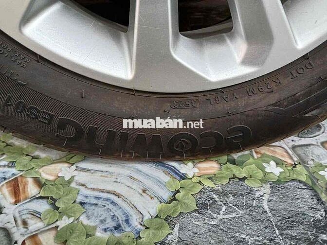 Hyundai Accent 2023 1.4 AT - 10000 km