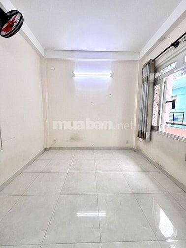 Nhà 3 lầu HXH Bùi Tư Toàn 4x10 BTCT chỉ 4.95 tỷ thương lượng 